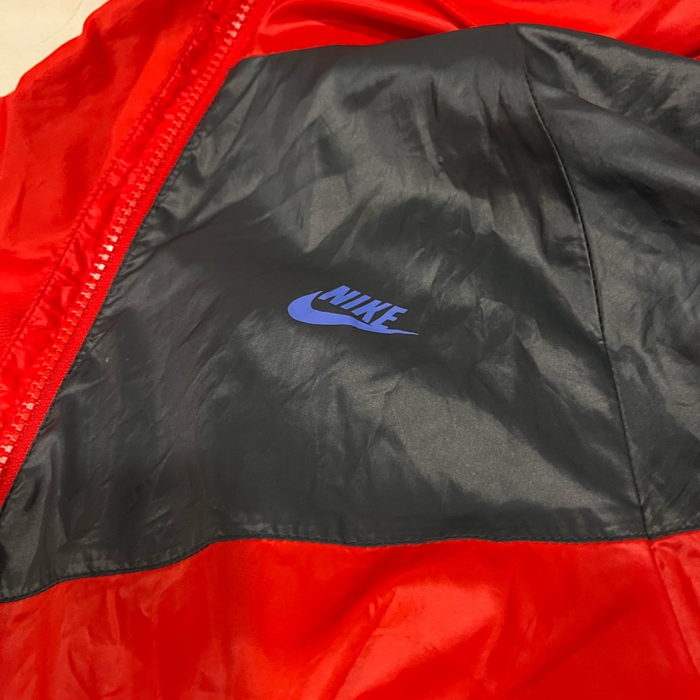 Nike Windrunner Jacket - image 6